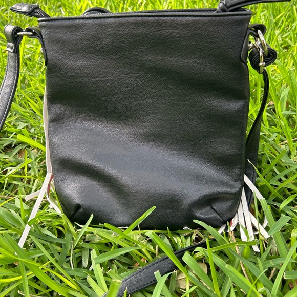 Distressed American Flag Fringe Crossbody - Picture 3 of 9